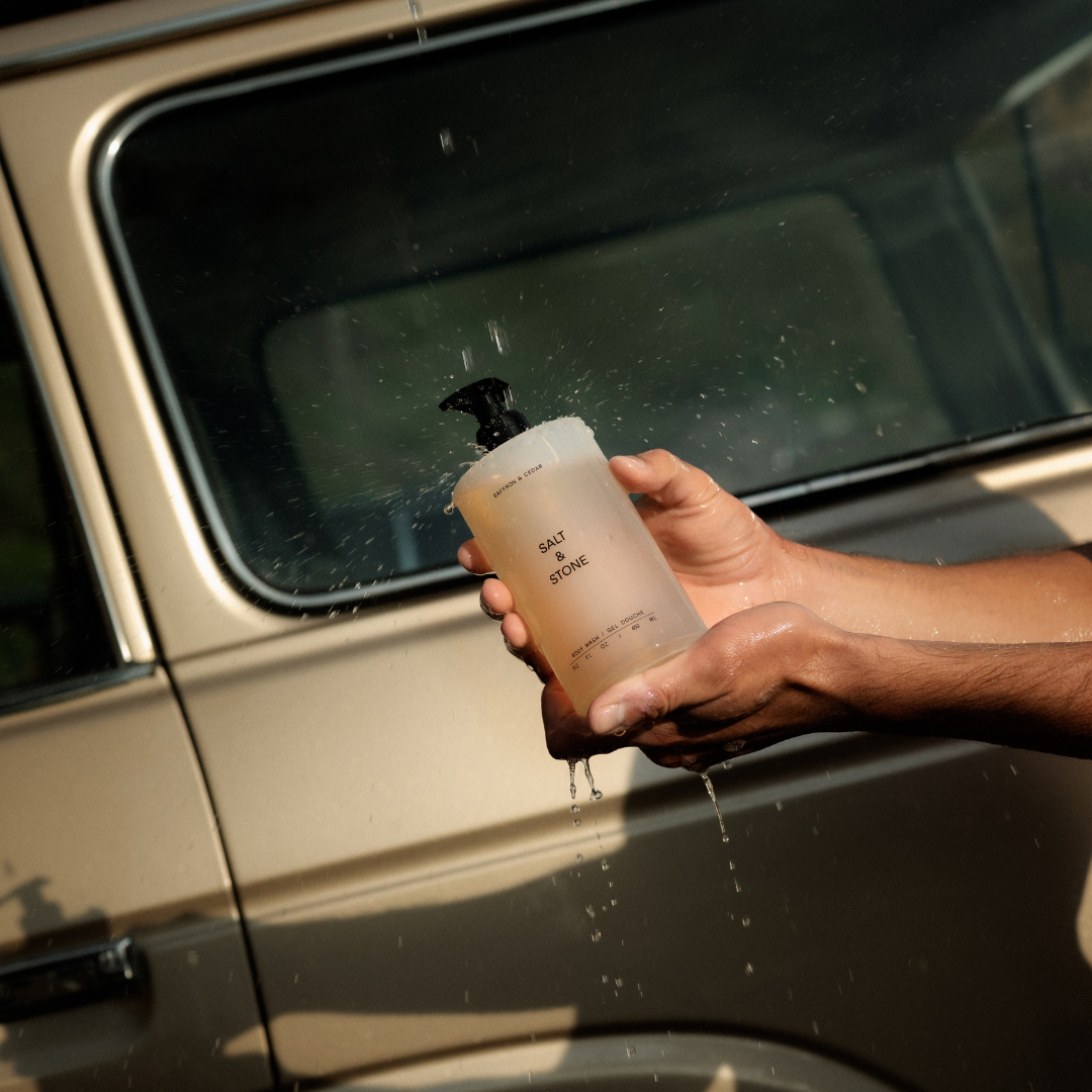 Salt & Stone Dušas želeja ar safrānu un ciedrkoku I 450ml