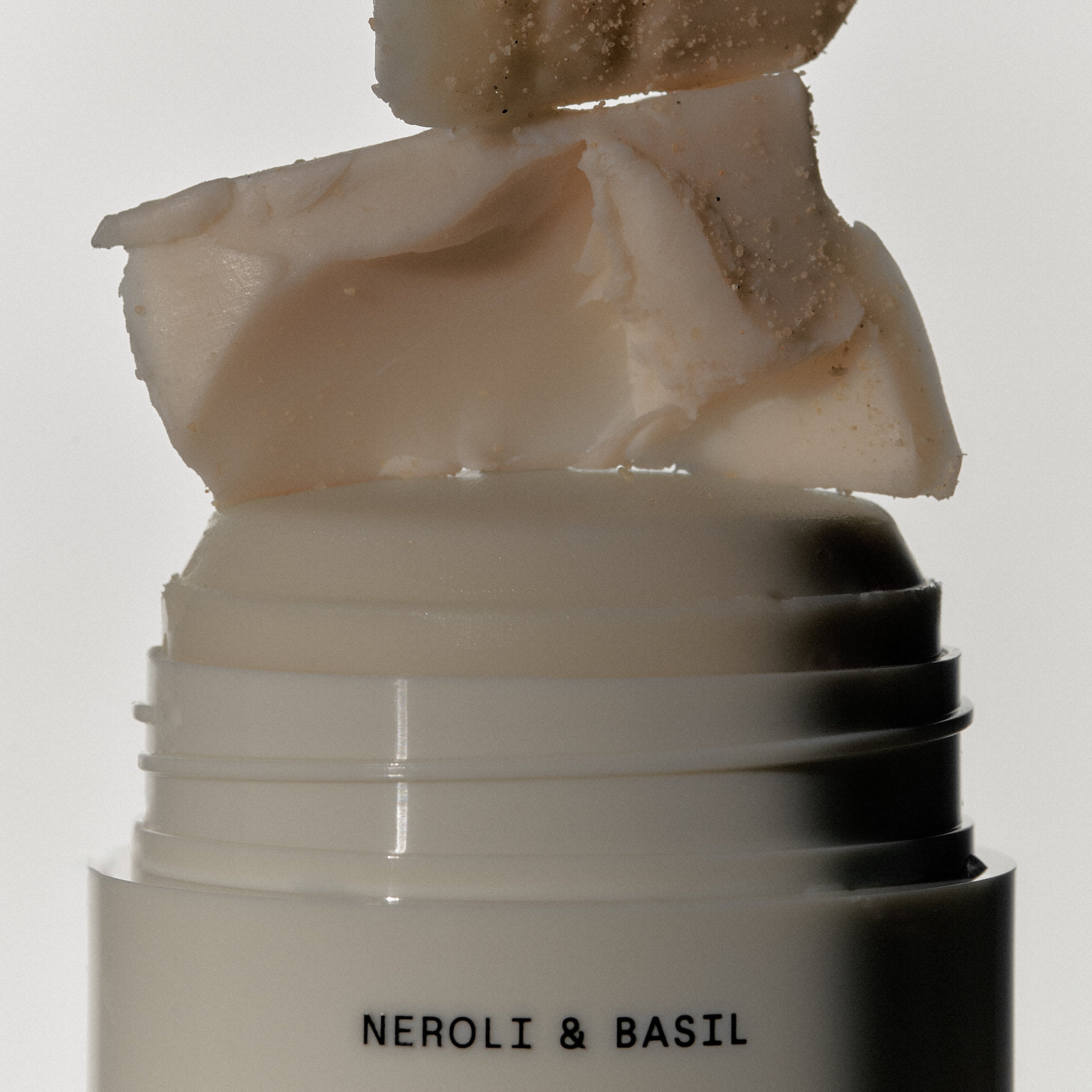 Salt & Stone Neroli & Basil dabīgs dezodorants