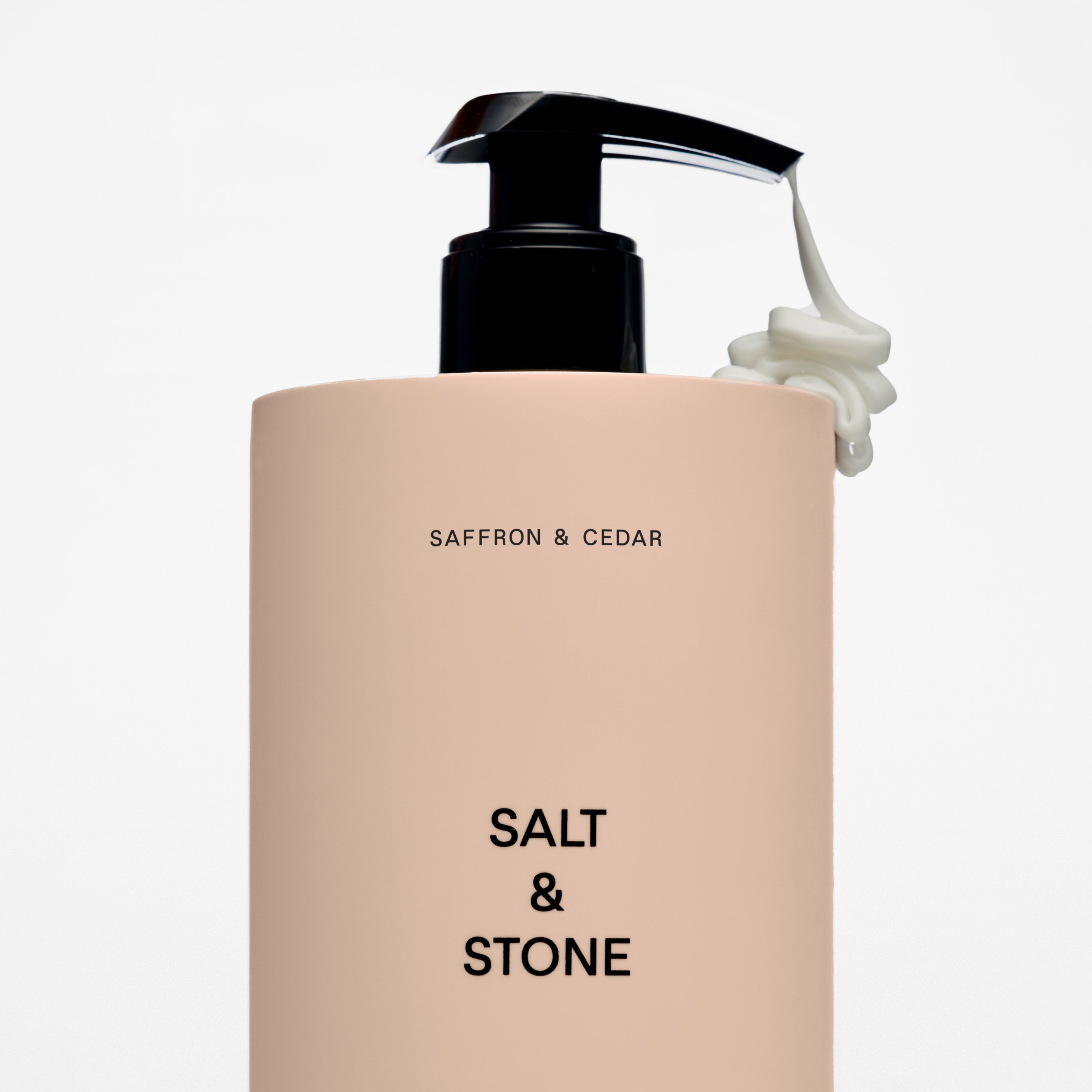 Salt & Stone Körperlotion Saffron & Cedar 450ml