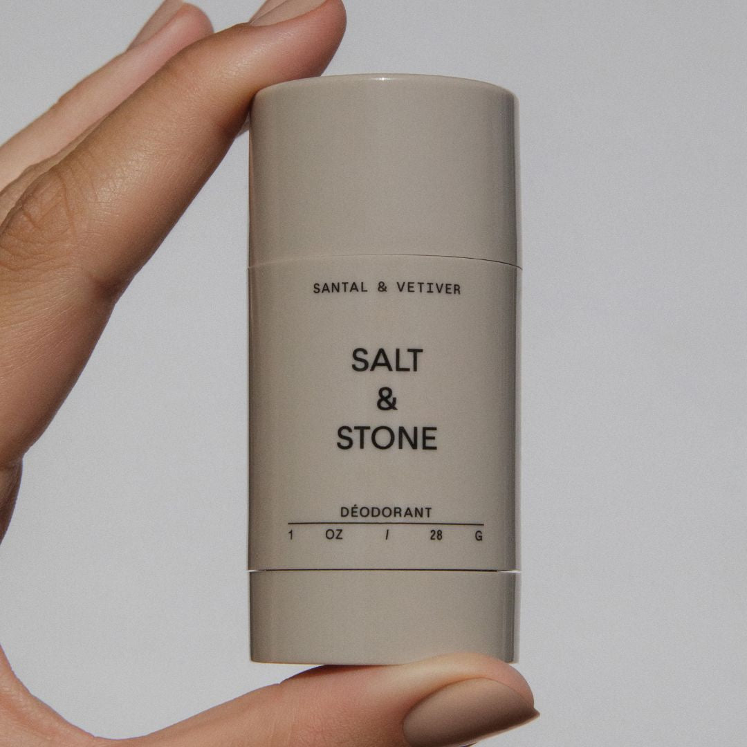 Salt & Stone Santal & Vetiver dabīgs krēmveida dezodorants bez alumīnija ar sandalkoku, vetivēru un dzintara aromātu - 24h aizsardzība I 75ml