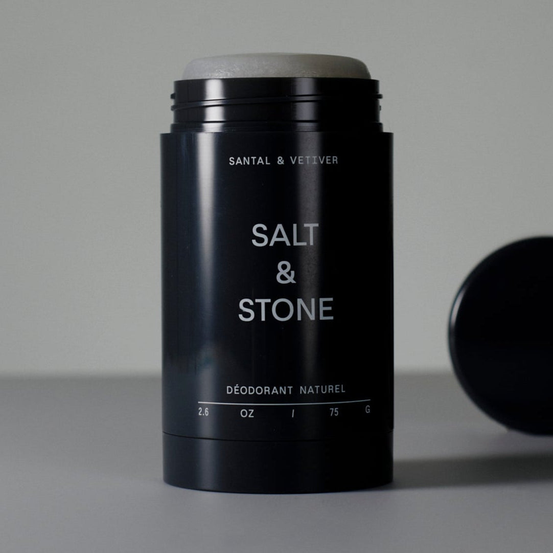 Salt & Stone Santal & Vetiver dabīgs gēlveida dezodorants jutīgai ādai